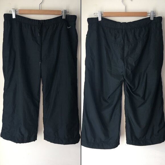 [Nike] Black Mesh Lined Wide Leg Capris | L | Good - Picture 1 of 13